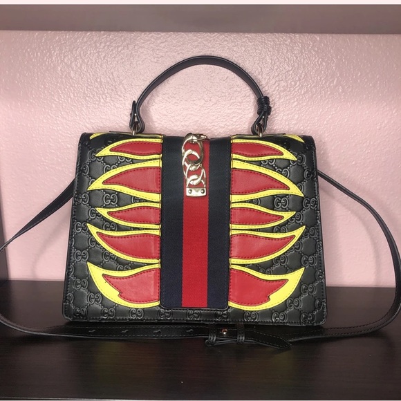 Gucci Sylvie Flame Bag - Picture 6 of 10
